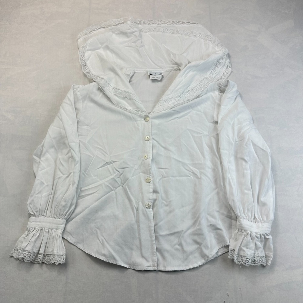 Vintage You Babes Blouse Top Womens M White Lace Trim Long Sleeve Sailor Collar